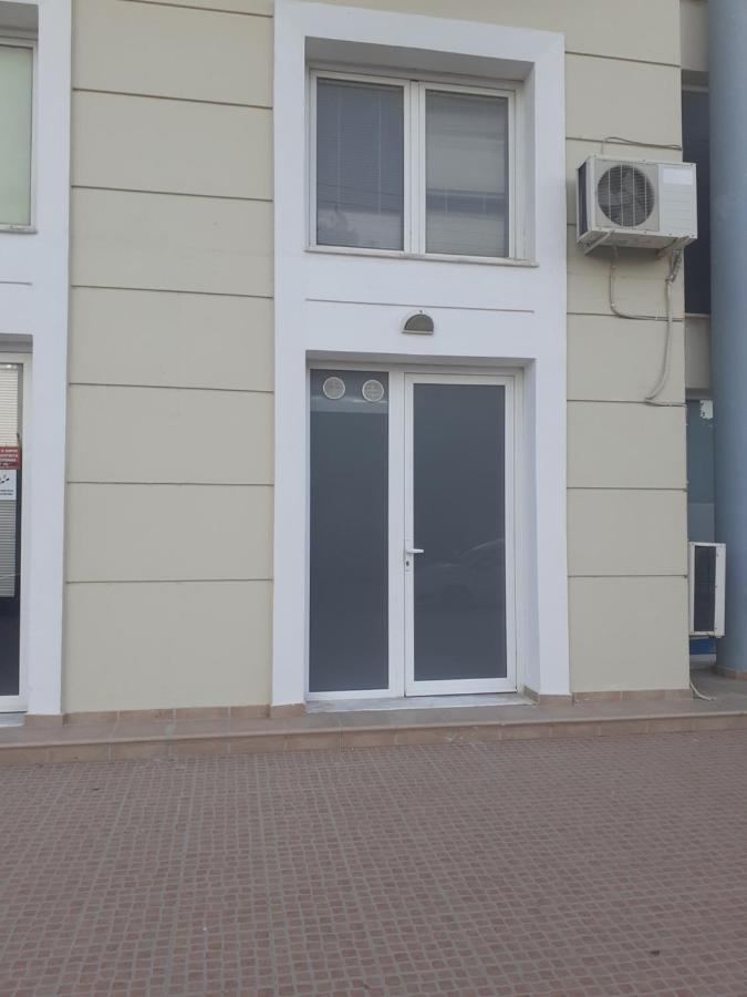 Μαργαριτα Leilighet Salamís Eksteriør bilde